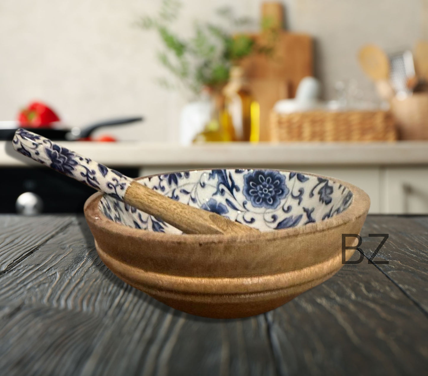 Mango wood serving bowl set