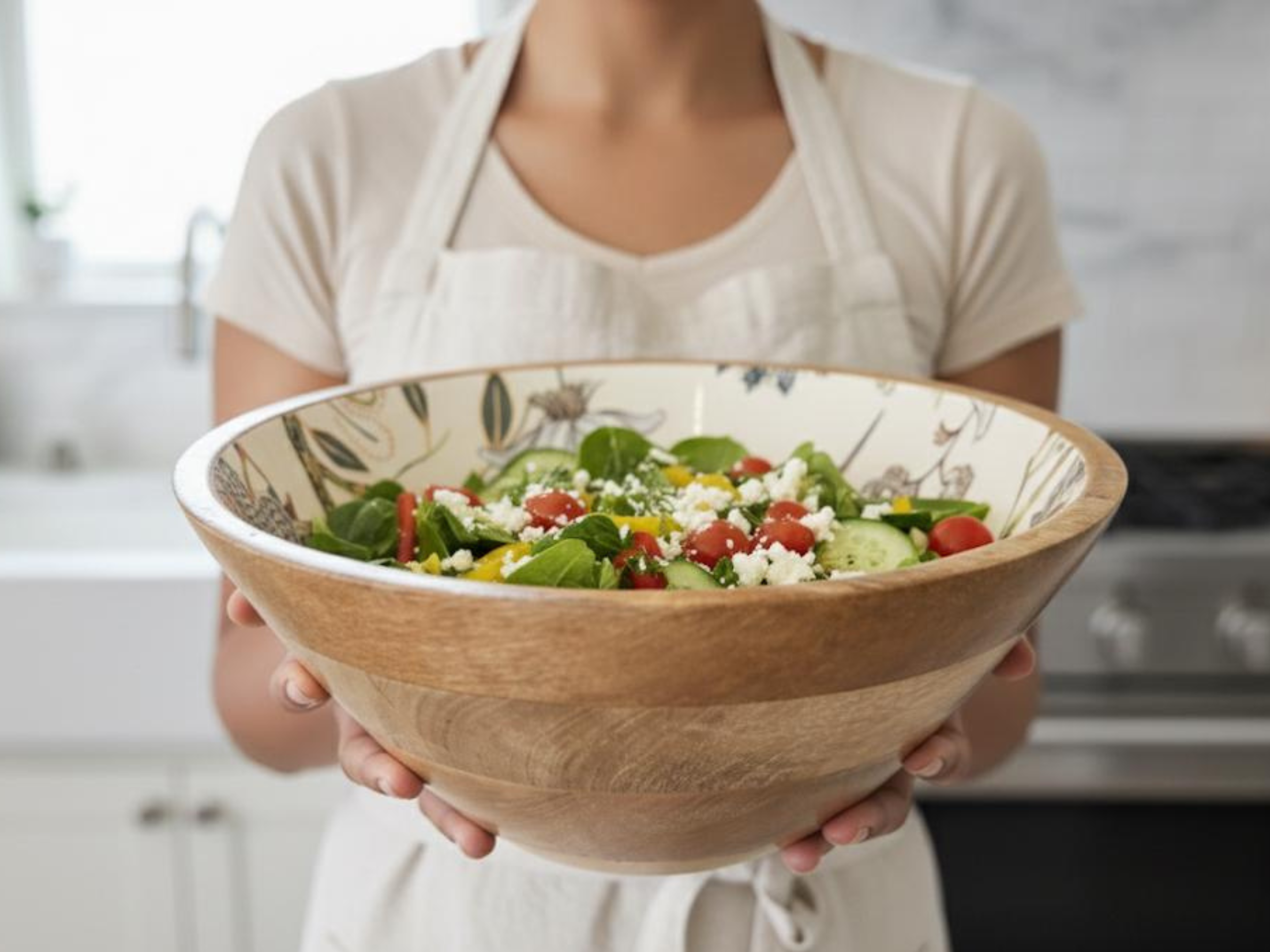 Large Hummingbird Mango Wood Serving Bowl Set