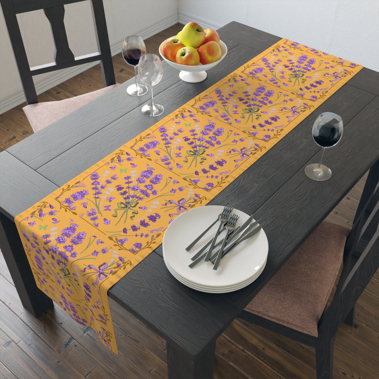 Floral Lavender Table Runner (Cotton, Poly)