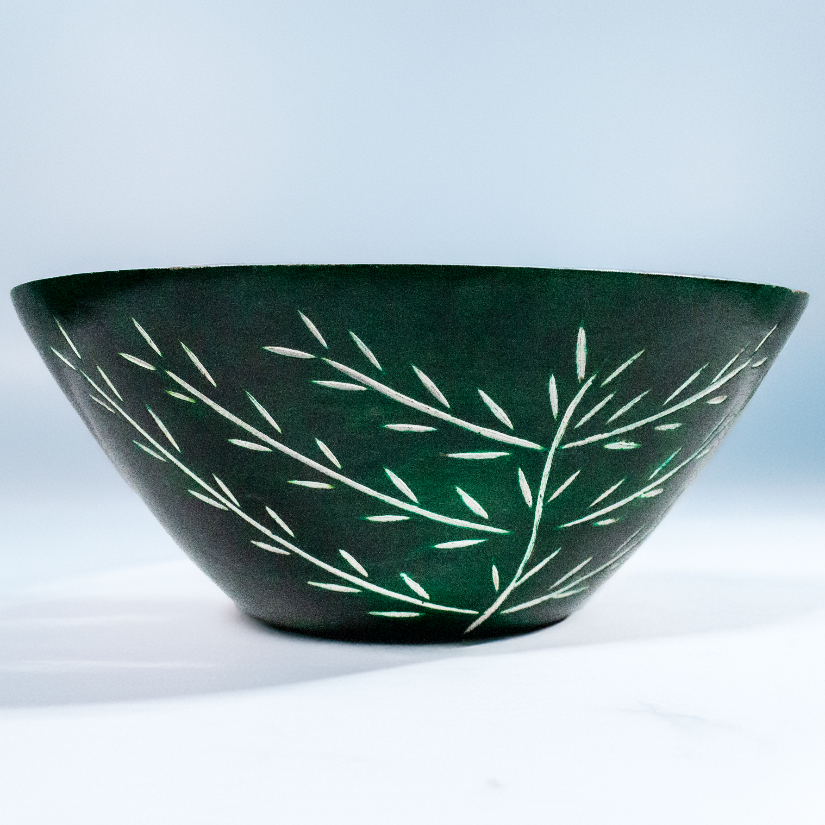 Carved Pattern Mango Wood Bowl - Green