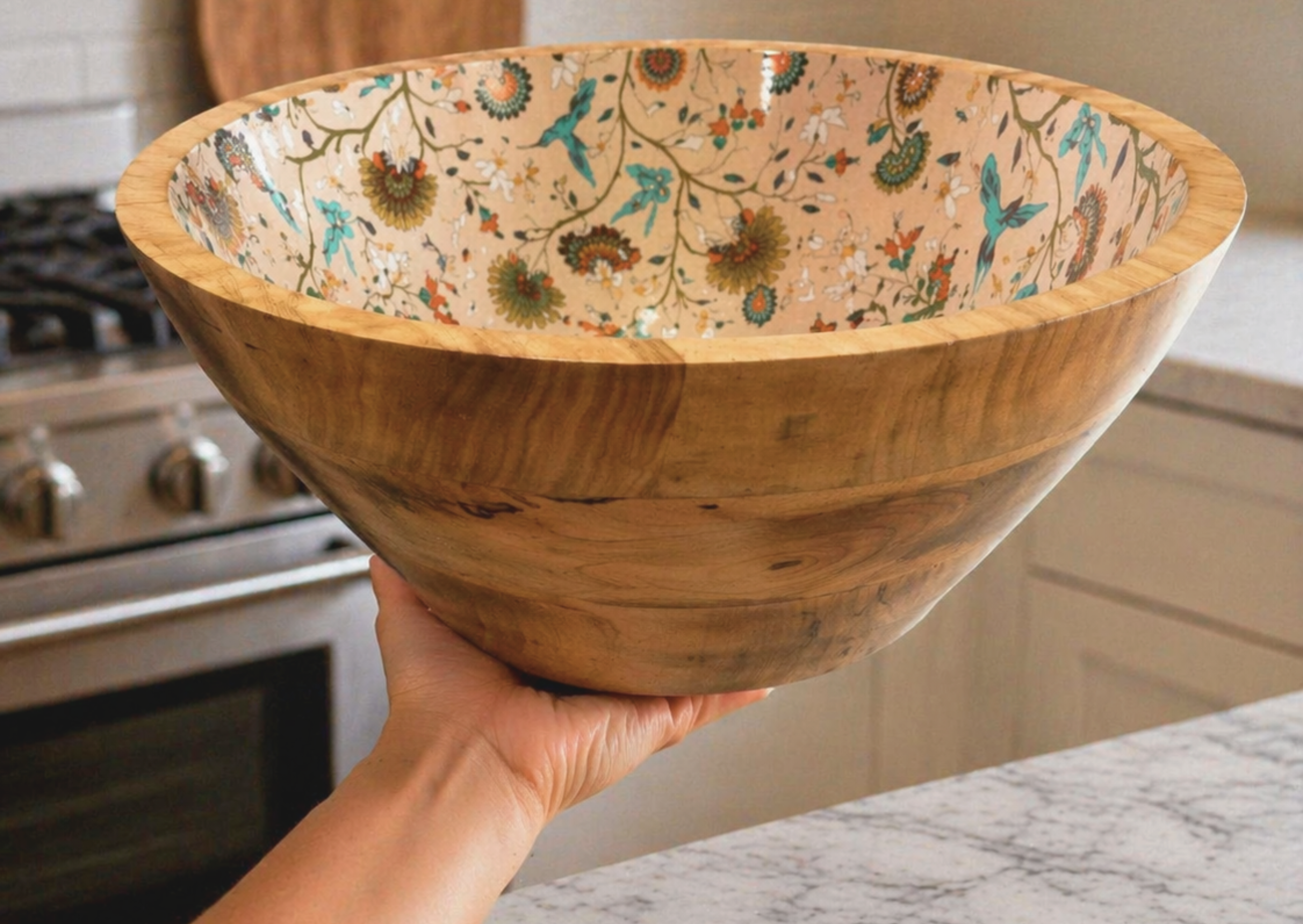 Hummingbird Mango Wood Serving Bowl set Large